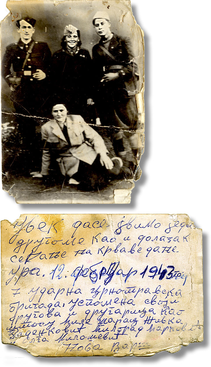 Živka (u sredini sa šapkom) sa saborcima iz Sedme udarne Crnotravske brigade.