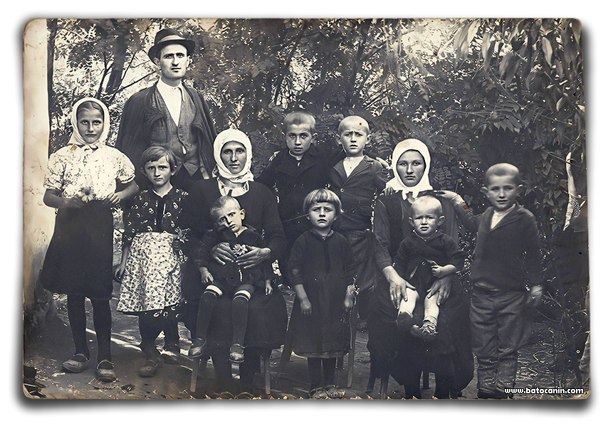 Veljko, sestra Dušanka, snaja Stanica sa njihovom decom.