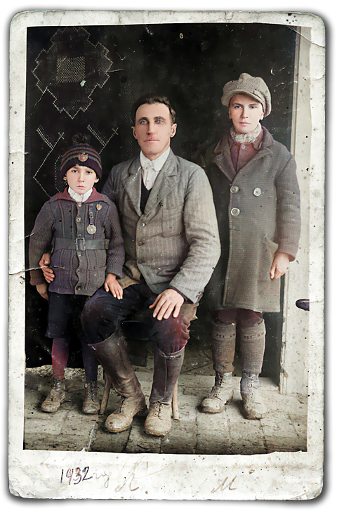 0806 Lazar Odavić sa sinovima