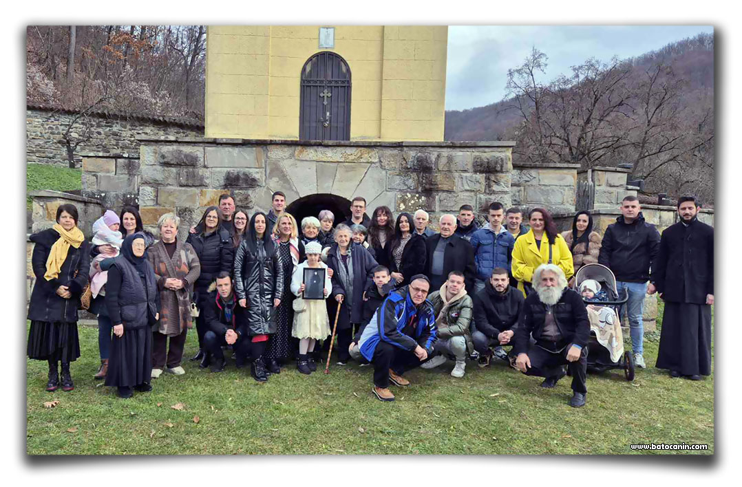 Polaganje moštiju Mati Nedelje u kriptu Manastira Ljubostinje